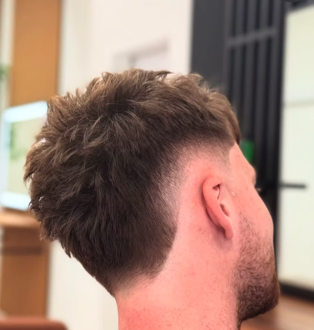 Moderner Herrenschnitt bei Casual Chic Friseure in Regensburg