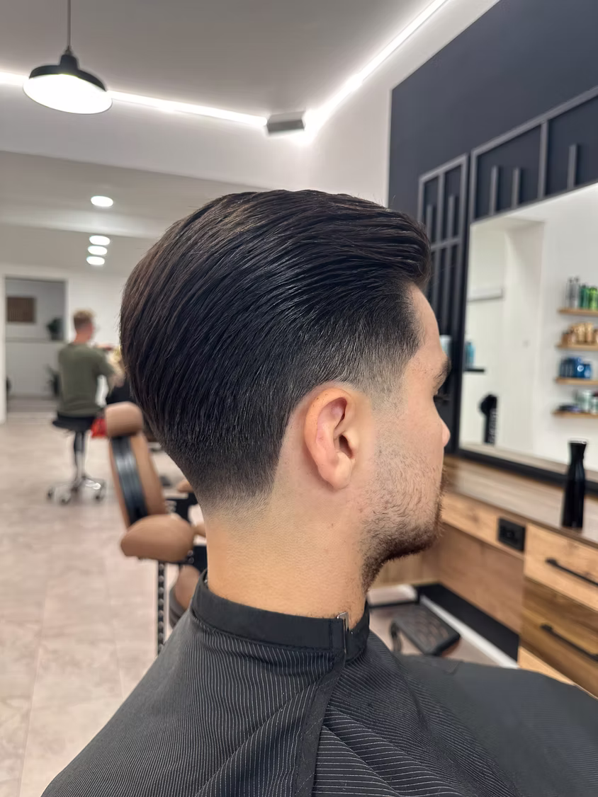 Styling nach dem Haarschnitt im Friseursalon Casual Chic Regensburg